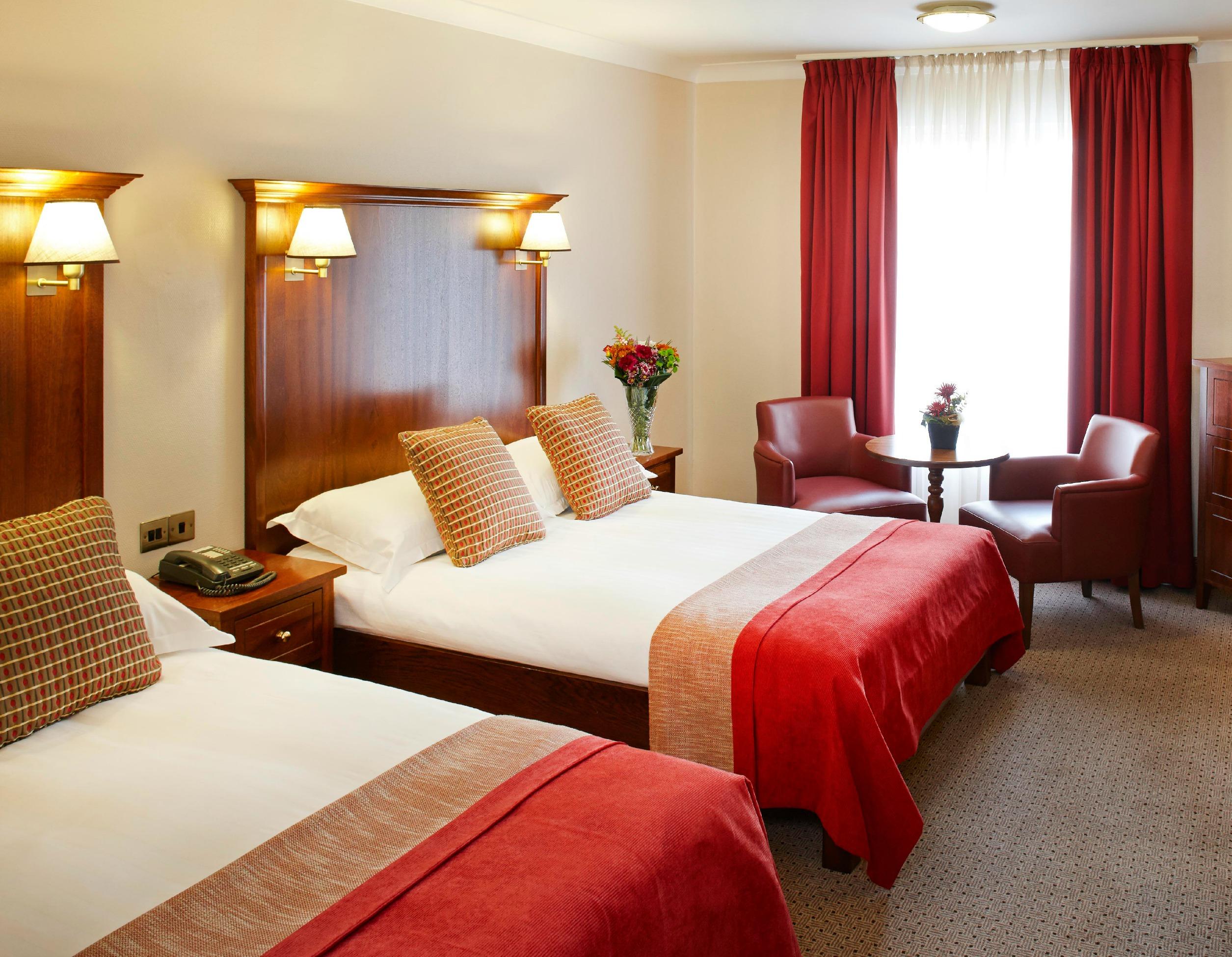 เคลย์ตัน โฮเต็ล บอลส์บริดจ์ Hotel ดับลิน ภายนอก รูปภาพ