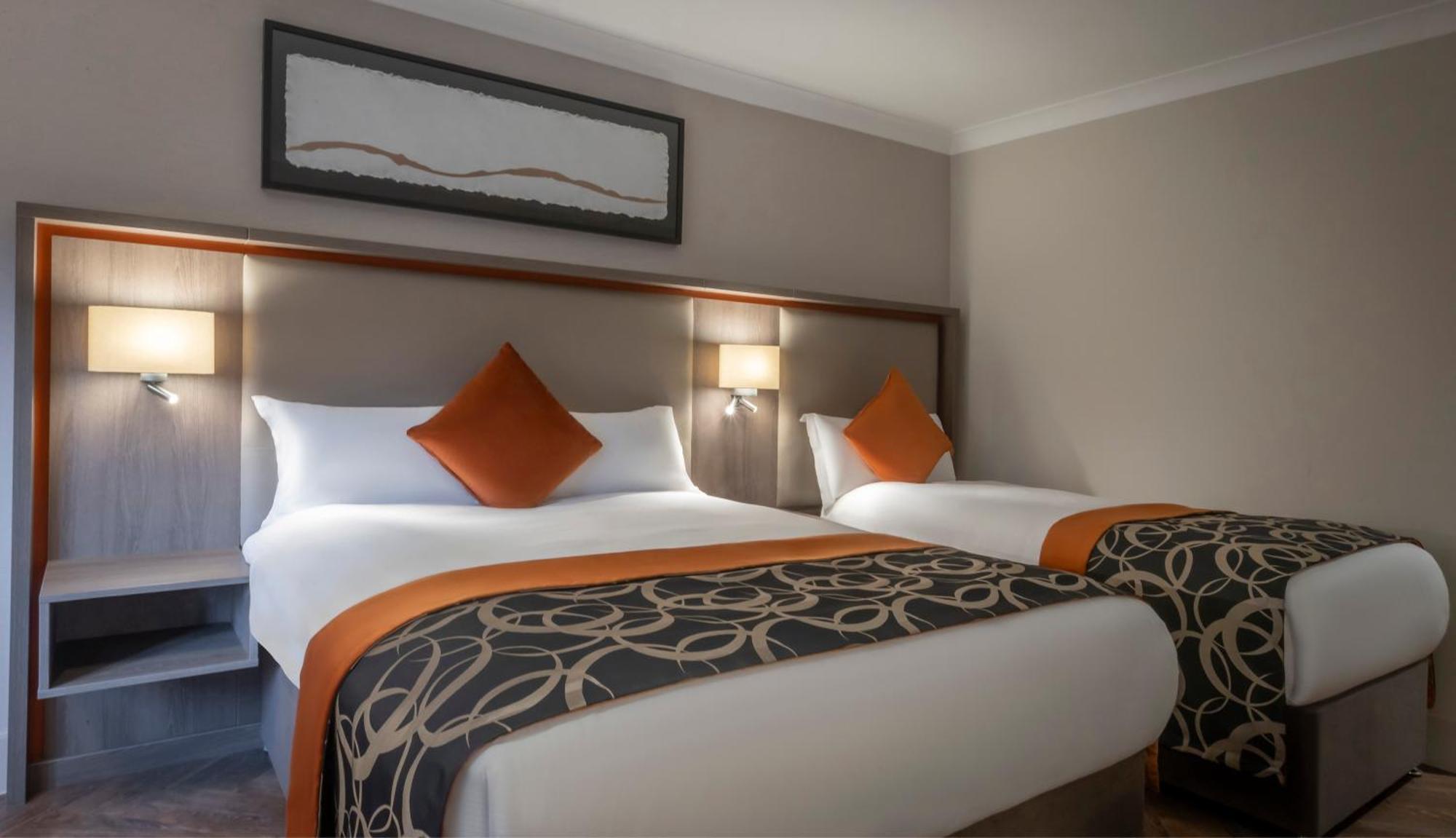 เคลย์ตัน โฮเต็ล บอลส์บริดจ์ Hotel ดับลิน ภายนอก รูปภาพ